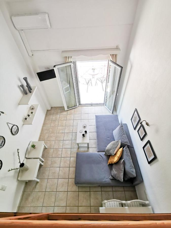 Haris Apartments Кукунариес Екстериор снимка